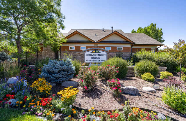 Broadmoor Ridge photos photos