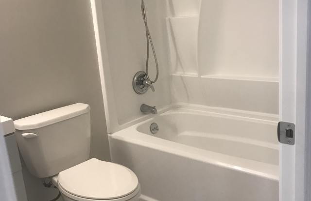 310 Booth St - 310 Booth Street, Stratford, CT 06614