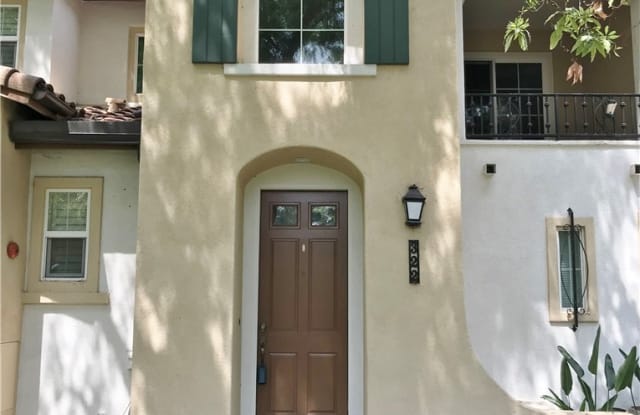 322 Dewdrop - 322 Dewdrop, Irvine, CA 92603