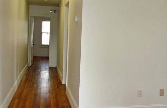 306 CANNON ST #OFFICE 1 Gallery 4