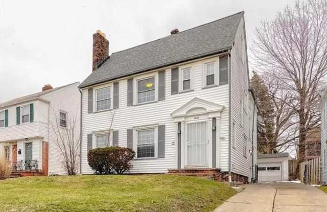 3589 Avalon Road - Upper photos photos