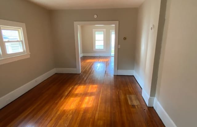 1315 Essex Ave NW - 1315 Essex Avenue Northwest, Roanoke, VA 24017