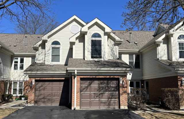 1875 W White Oak Street - 1875 West White Oak Street, Arlington Heights, IL 60005
