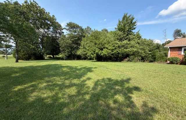 NEW RENTAL LISTING - TAYLORSVILLE Gallery 3