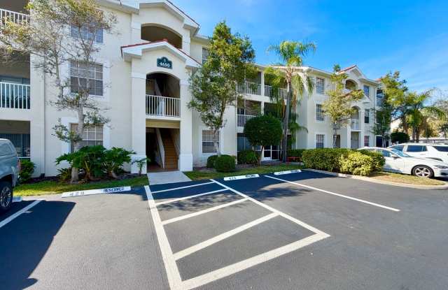 ** ST. CROIX ** 1 BED / 1 BATH - CONDO - GATED COMMUNITY - NORTH NAPLES - ANNUAL RENTAL photos photos