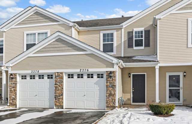 2276 Flagstone Lane - 2276 Flagstone Lane, Carpentersville, IL 60110