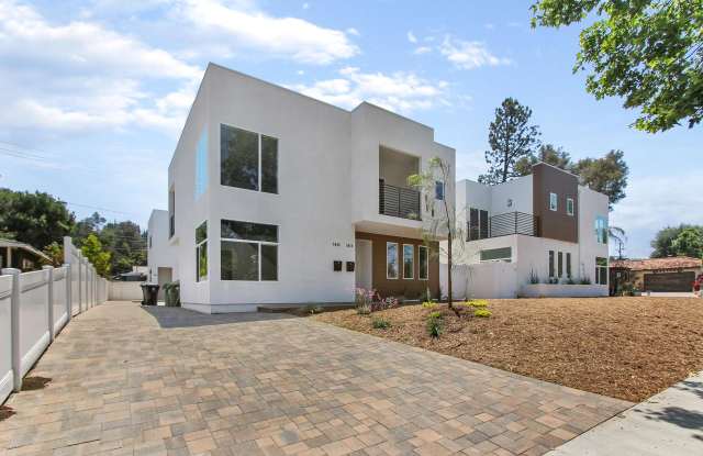 5010 TOPANGA CANYON Boulevard Gallery 3