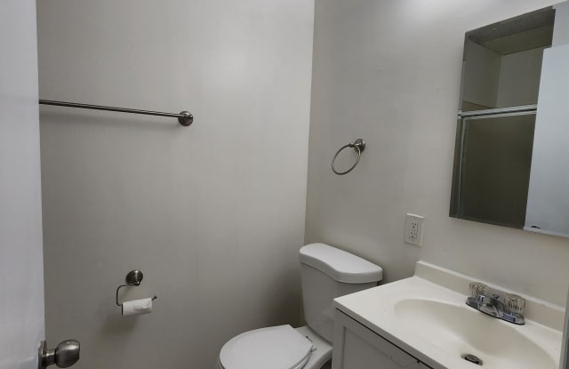 6109 Jackson Street - 2F Gallery 2