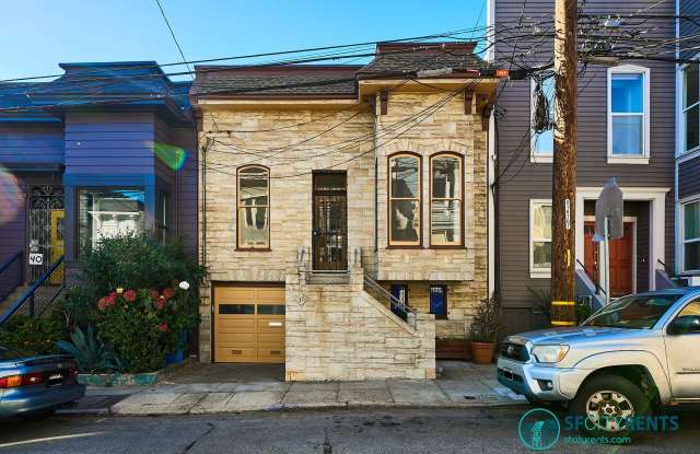 Castro: Single Family Home in the Heart of the Castro w/ Yard  Garage - 36 Pond Street, San Francisco, CA 94114