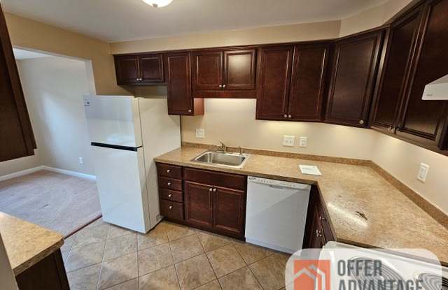 137 Creekside DriveUnit 3 photos photos