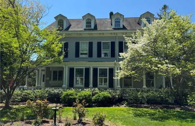 141 Narragansett Avenue photos photos