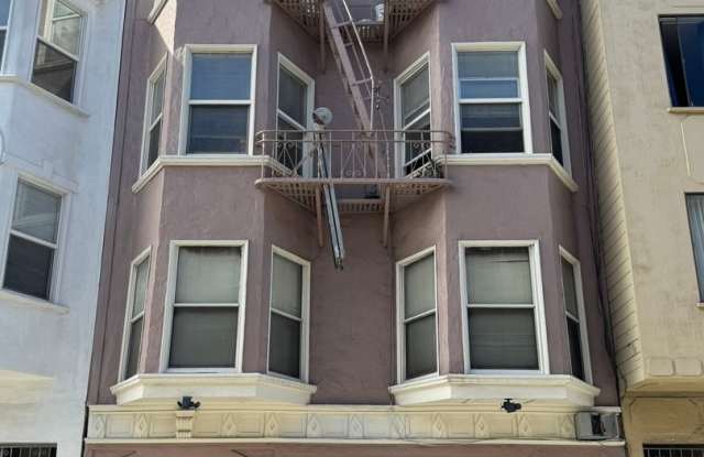 1220 Pacific Avenue - 1220 Pacific Avenue, San Francisco, CA 94109