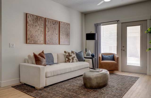 The Everly Gallery 3