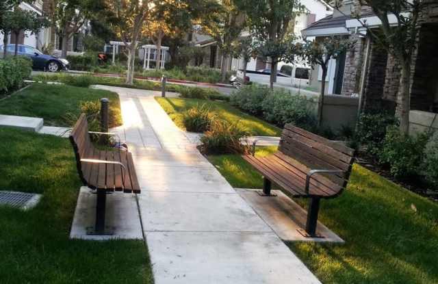 Dublin Sonoma Green - Beautiful Townhome 3 Bed, 2.5 Bath, new carpet,  Community Pool Gallery 4