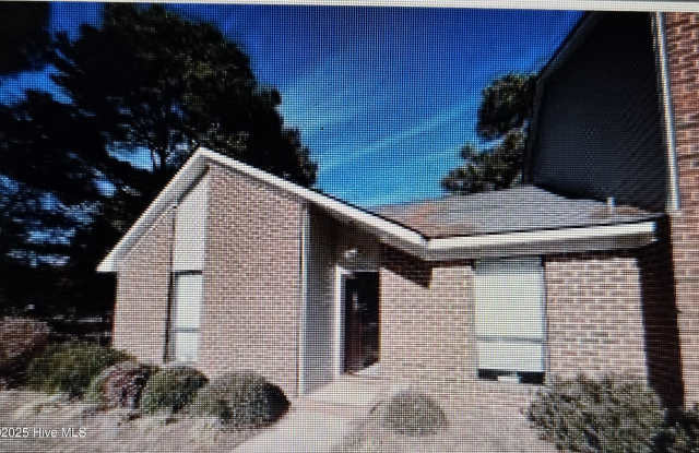 1 Upton Court photos photos