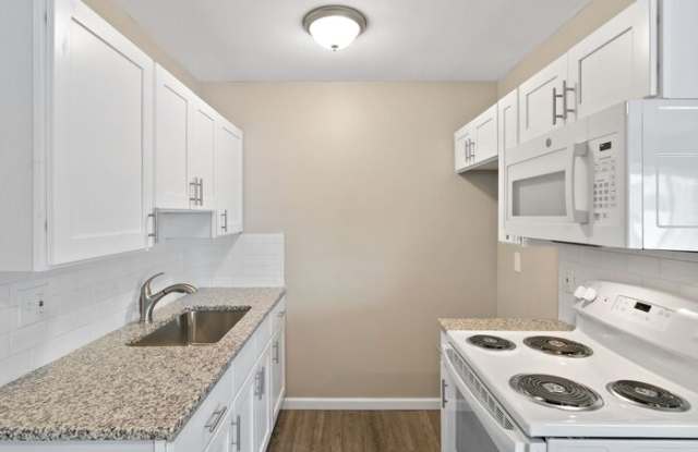 45845 Brownell Street Gallery 3