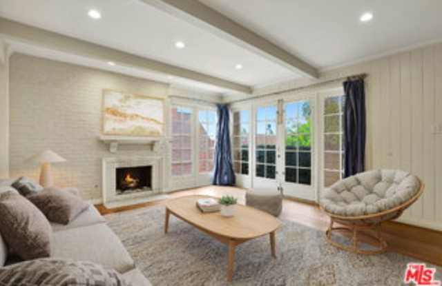 1260 South Beverly Glen Boulevard photos photos 1260 South Beverly Glen Boulevard photos photos