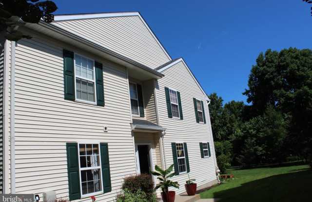 332 GLENN ROSE CIR Gallery 2