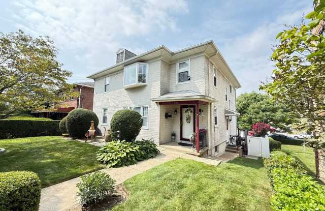 138 Colonial Place photos photos