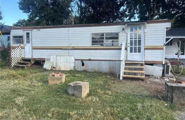 290 Clay Drive SE lot: 5 Gallery 2