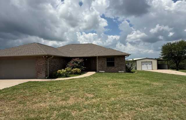 Water Included 4 Acres + METAL SHOP + Horses Welcome photos photos