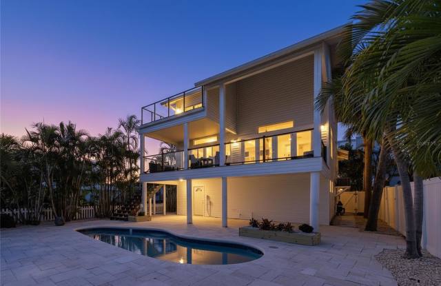 8485 BLIND PASS Drive Gallery 3