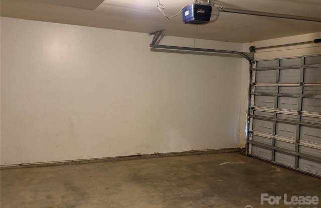 3707 Rocky Brook Court Gallery 4