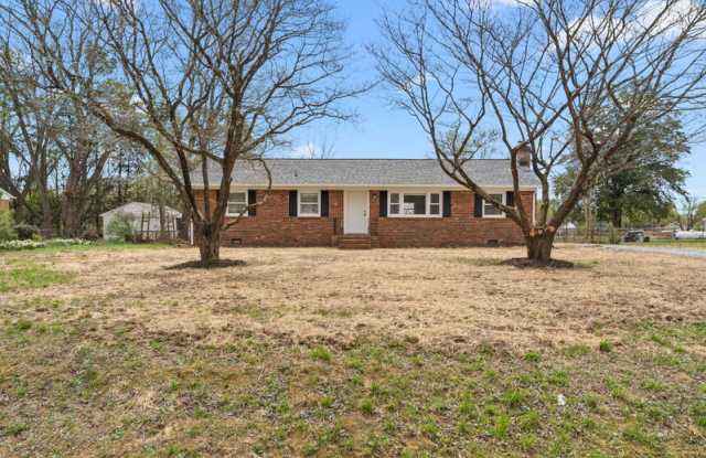 7211 Mayetta Drive - 1 photos photos