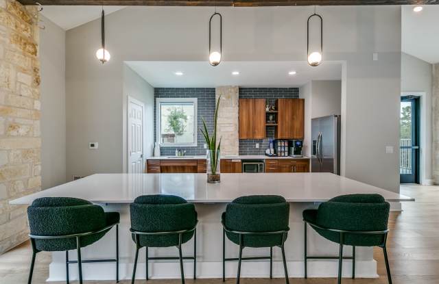 Canyon Ridge Apartments Gallery 3