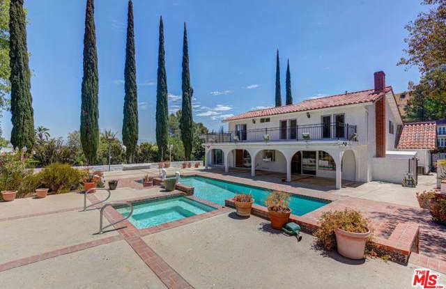 4041 Alonzo Avenue photos photos