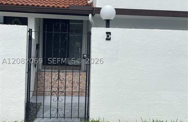 1341 SW 124th Ct Gallery 2