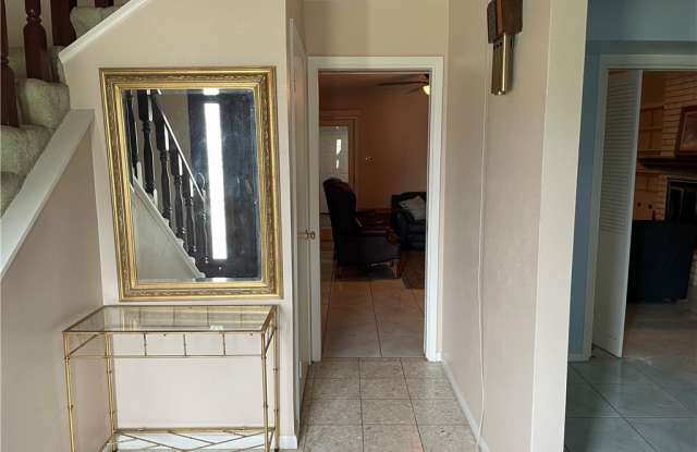 5218 Wooldridge Road Gallery 3