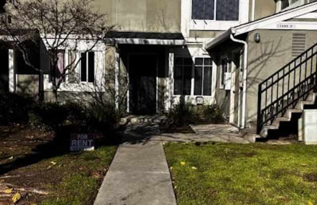 1395 Mcquesten Dr photos photos