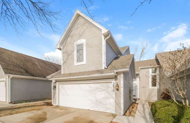 Shawnee Townhome with Tree Line Views and Three Levels of Living photos photos
