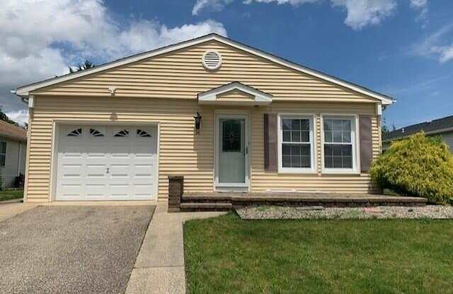 16 Banning Court - 16 Banning Court, Holiday City-Berkeley, NJ 08757