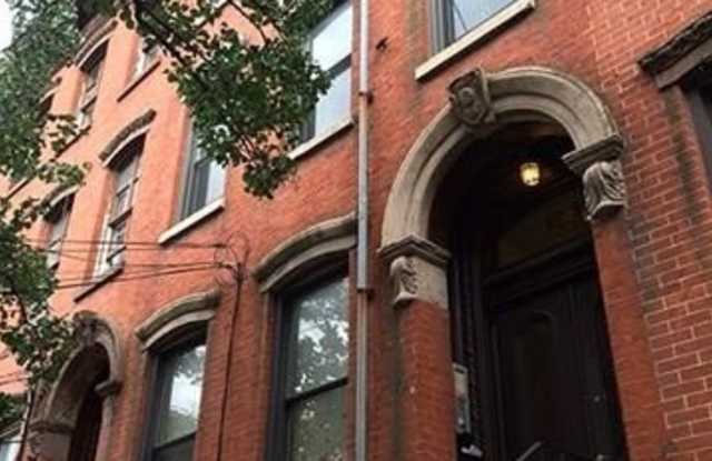 169 GRAND ST photos photos