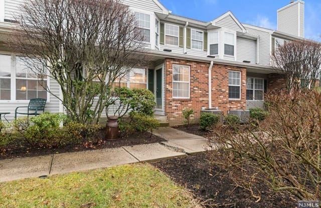 2504 Cortland Lane - 2504 Cortland Lane, Morris County, NJ 07981