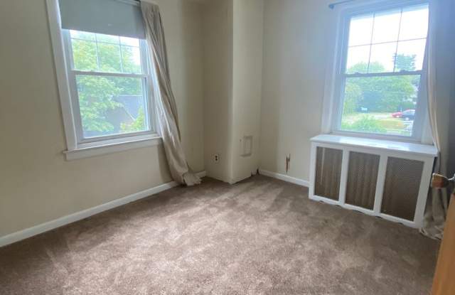 Gorgeous 3-Bedroom Apartment in Havertown! Available mid-September! Gallery 3