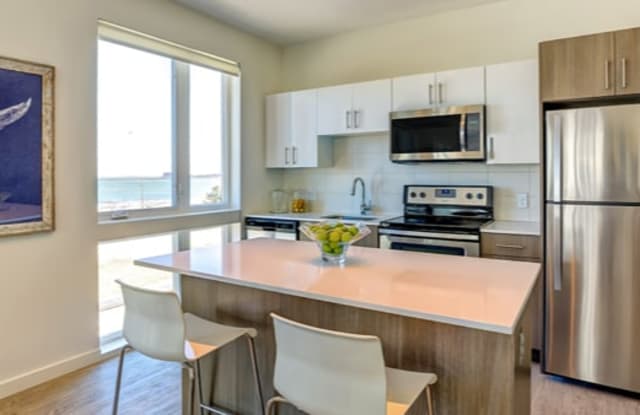 662 Ocean Ave - 662 Ocean Avenue, Revere, MA 02151