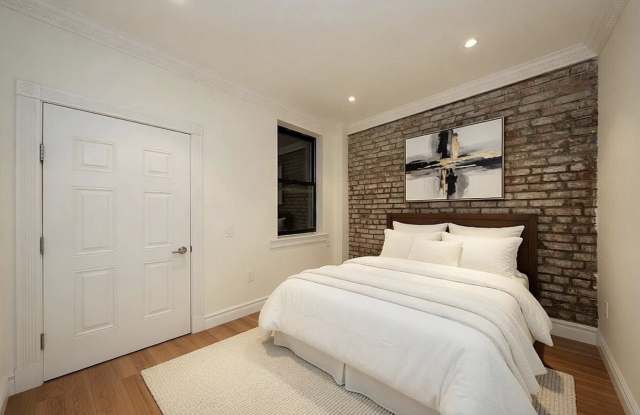 340 East 61st Street Gallery 4