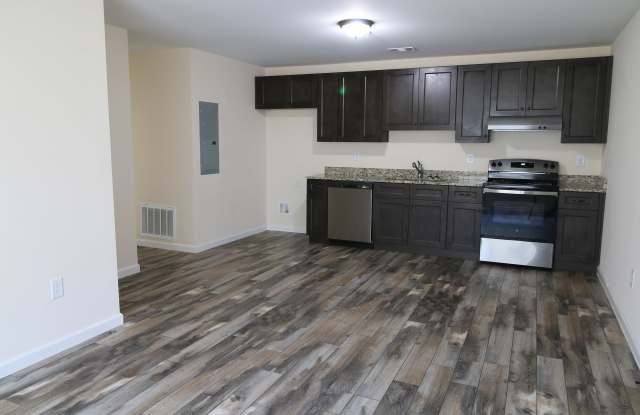 110 Morris St. Apt. N photos photos