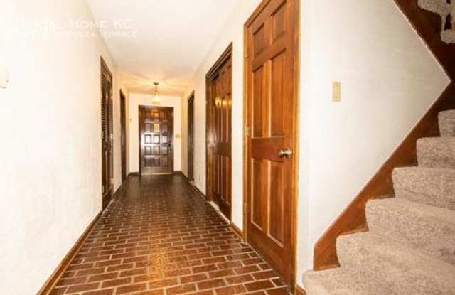 2220 Condolea Terrace Gallery 3