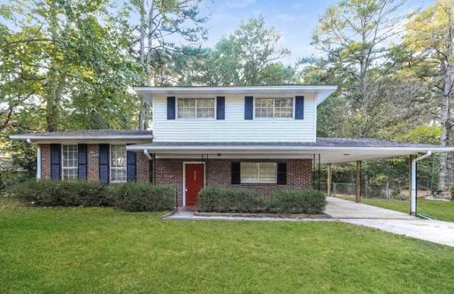 2248 5th Street Northeast - 2248 5th Street Northeast, Center Point, AL 35215