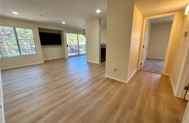 2101 Sealion Drive Gallery 2
