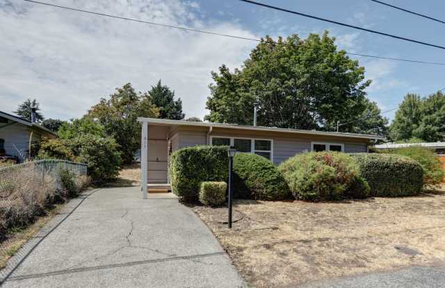 Cute Two Bedroom Rambler in Renton Highlands! photos photos