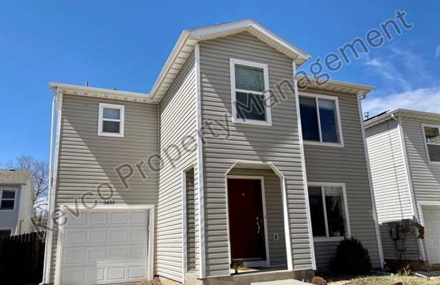 Four Bedrooms. Endless Comfort. photos photos Four Bedrooms. Endless Comfort. photos photos