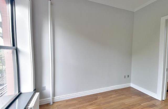 321 E 10TH ST. - 321 East 10th Street, New York City, NY 10009