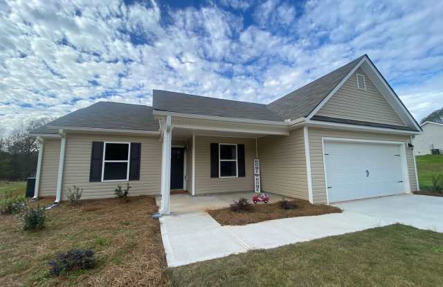 Spacious 4-Bedroom Home Near Victoria Bryant State Park photos photos