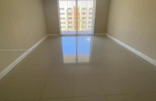 6970 NW 186th St photos photos