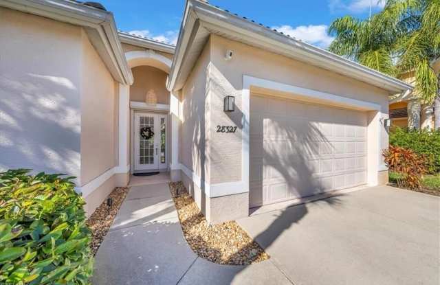 28327 Hidden Lake Dr Gallery 2